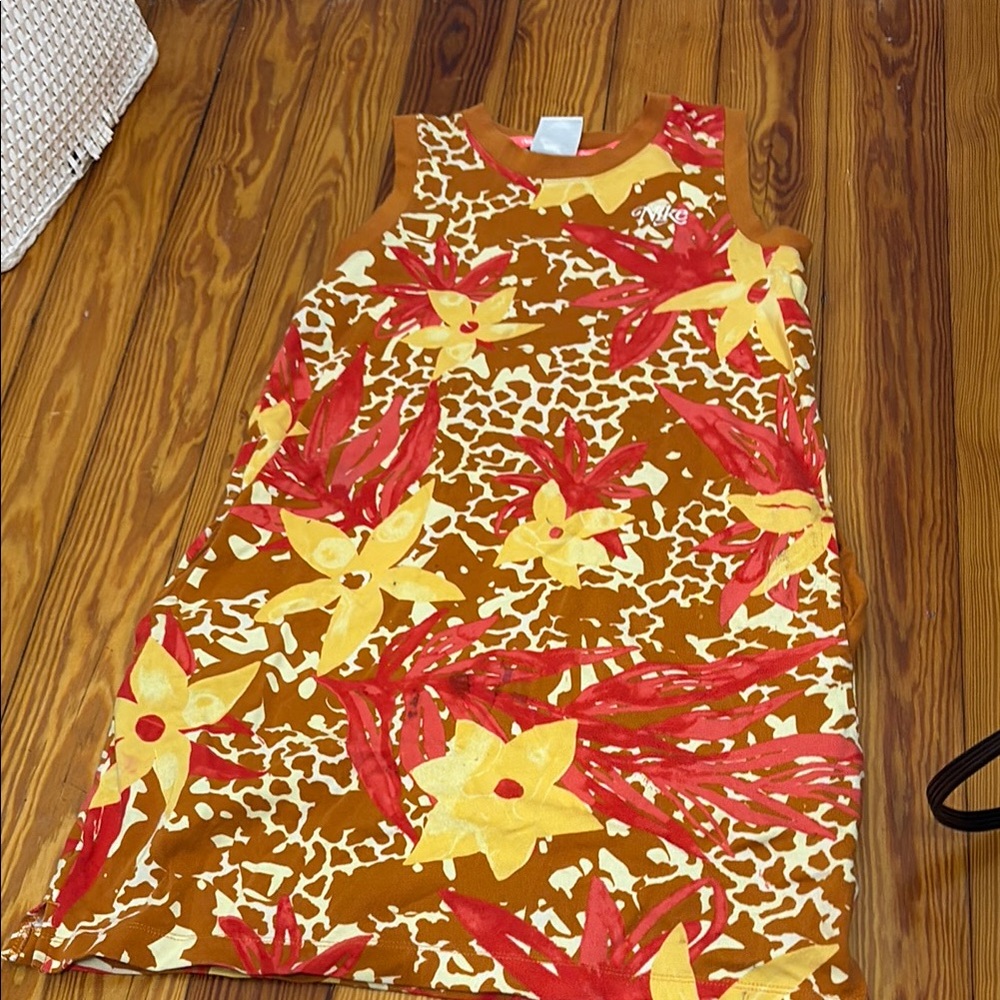 Nike Brown and Yellow Patterned Shirt